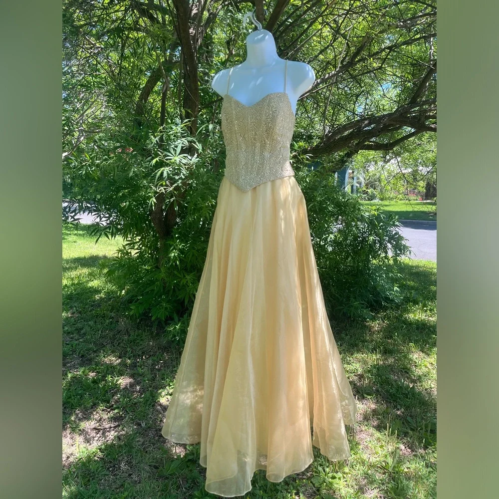 90s golden gown/prom dress size 4 - Picture 2 of 16